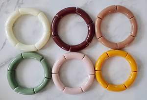 Pulseras elegantes de resina para mujer, Pulseras de Moda únicas, joyería de declaración, pulseras de resina de moda, diseño ligero - Product Image 5