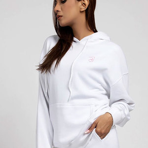 Sweats à capuche personnalisés de haute qualité en coton et polyester pour femmes grande taille Vêtements de rue décontractés à épaules tombantes sur le devant pour l'hiver Vêtements solides - Product Image 4