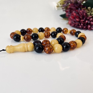Tespih en ambre baltique multicolore, 33 perles en ambre faites à la main, Misbaha en ambre multicolore - Product Image 2