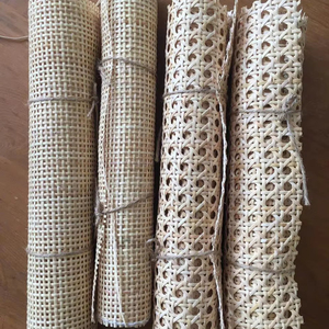 Malla de ratán tejida fina de Vietnam para la fabricación de gabinetes de cocina de alta gama y paneles divisores de oficina únicos - Product Image 1