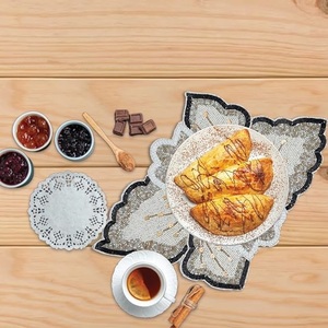 Set de table en satin perlé fait à la main Set de table Royal Look Hotel Restaurant Table décorative Cadeau d'utilisation comprenant des tapis Tampons - Product Image 5