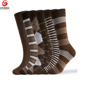 Chaussettes de sport pour femmes très vendues, chaussettes de course professionnelles, séchage rapide, élastiques, logo corporel, usage quotidien - Product Image 2