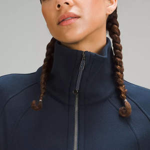 เสื้อสเวตเชิ้ตโอเวอร์ไซส์คุณภาพสูง คอเต่า แนววินเทจ สำหรับผู้หญิง ขายส่ง ฤดูหนาว พร้อมโลโก้แบบกำหนดเองใหม่ - Product Image 2