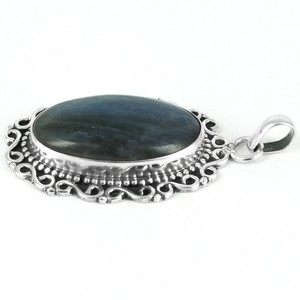 Pendentif en argent sterling 925 avec labradorite oxydée exceptionnelle, style bohème chrétien, bijoux d'anniversaire - Product Image 3