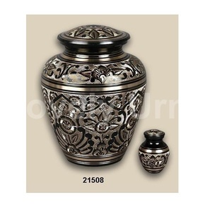 Urna grande de cremación Golden Aura-Urna funeraria para adultos bellamente hecha a mano-Urna de jardín de latón macizo - Product Image 1