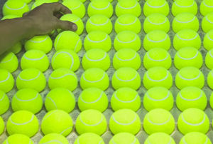 Pelotas de Tenis Precortadas Personalizadas, Duraderas, Varios Colores, MOQ Bajo, Venta al por Mayor, Pelotas de Tenis Grandes para Entrenamiento Deportivo - Product Image 5