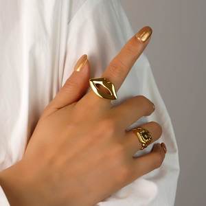 Anillo de declaración con forma de labio bohemio de Plata de Ley 925 con diseño peculiar de moda chapado en oro para regalos de boda y fiesta de mujeres - Product Image 2