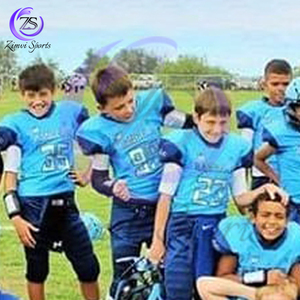 Ensemble de maillot et de pantalon de football américain personnalisé pour les équipes et les clubs, uniforme de football américain en polyester durable par Zimvi Sports - Product Image 4