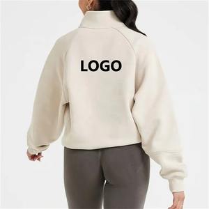 Sudadera con cremallera 1/2 para mujer con logotipo personalizado al por mayor, jersey con media cremallera y dobladillo ajustable, Jersey clásico de salón con logotipo frontal de gran tamaño - Product Image 5