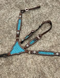 Ensemble collier et rênes de poitrine de Headstall en cuir occidental de fournisseur indien disponibles à la vente d'Inde - Product Image 3