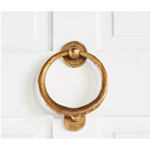 Aldaba de puerta de latón fundido en acabado dorado perfecto para decoración del hogar y acentos de puerta delantera de alta calidad - Product Image 4