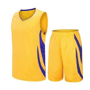 Conjunto de baloncesto personalizado para adultos con camisetas de poliéster 100% transpirables, de talla grande, nombre del equipo impreso, incluye logotipo personalizado - Product Image 1