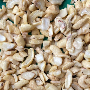 Vietnam Factory Raw Cashew <b>Nuts</b> Cashew <b>Nuts</b> Dubai Cashew <b>Nuts</b> CAsiatomer OEM ODM Requirement - Product Image 1