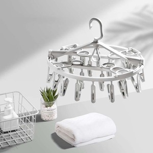 Bán Buôn Heavy Duty Nhựa Quần Áo Treo Rack Với 24Clip Đa Chức Năng Xoay Thiết Kế Cho Vớ Và Túi Xách - Product Image 1