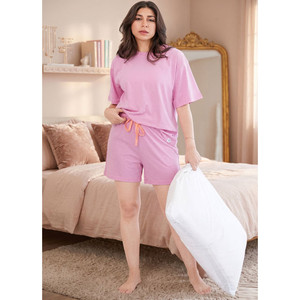 Ensemble de pyjama en jersey rose pour femmes, manches courtes, col rond, couleur unie, vêtements de nuit en coton doux, shorts décontractés avec cordon de serrage à la taille - Product Image 1