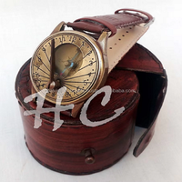 Calvin Handicraft – Boussole solaire nautique antique plaquée or en laiton massif, faite à la main, avec montre-bracelet gravée et étui en cuir