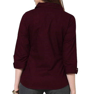 Chemise pour femmes, respirante, col rabattu, tendance, 100% coton, logo personnalisable sur le devant, prix de gros, pour usage professionnel - Product Image 2