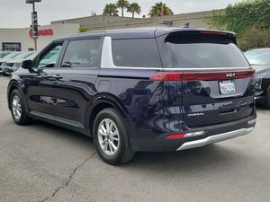 Kia Carnival LX FWD 2024 USADO - Product Image 4