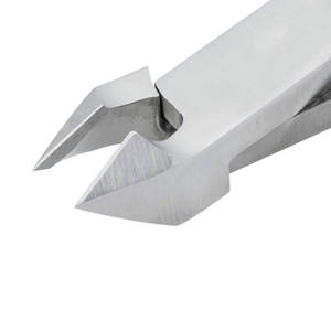 Coupe-ongles de la meilleure qualité. Pinces à cuticules. Coupe-ongles en acier inoxydable Coupe-ongles en métal - Product Image 5