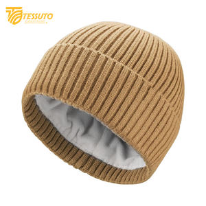 Bonnet d'hiver en tricot épais unisexe en tissu jacquard avec tête de mort pour hommes et femmes Bonnets à revers - Product Image 3