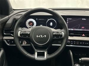 Sportage X-Pro AWD SUV 2024 Rojo Amanecer, Usado en Excelentes Condiciones y a un Precio Increíble, 187 HP, Motor 2.5L I4, Automático, 4 Bolsas de Aire, Asientos de Cuero, Techo Solar - Product Image 2