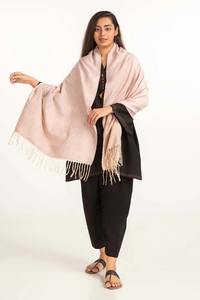 2025ผ้าคลุมไหล่สำหรับผู้หญิงผ้าพันคอและผ้าคลุมไหล่แบบดั้งเดิมผ้าพันคอและผ้าคลุมไหล่สำหรับผู้ใหญ่ขายดีในฤดูหนาวฉลากส่วนตัว - Product Image 4