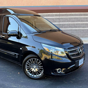 Mercedes-Benz Metris Explorer 2018 Usada de Primera Calidad, Conversión de Furgoneta de Lujo - Product Image 3