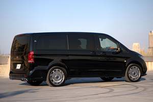 MERCEDES-BENZ METRIS 2023 USADO, CONVERSIÓN ESTILO MAYBACH, VOLANTE A LA IZQUIERDA/DERECHA - Product Image 3