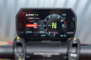 2026 Top vente aux enchères commerciale Streetfighter V2S 896 Prêt à être expédié - Product Image 5