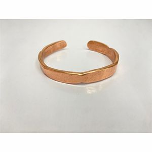 Brazaletes de cobre hechos a mano con nombre personalizado para pulsera de moda unisex - Product Image 5