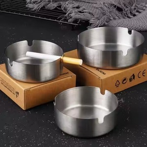 Cenicero esencial para fumadores para uso en hogares, restaurantes, salones de oficina, cafeterías y rincones públicos para fumar - Product Image 3