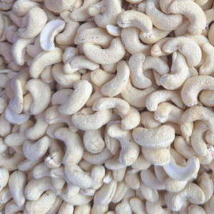 Prix des noix de cajou directement de l'usine dans le monde entier, noix de cajou grillées et emballage W210 Santigo Vietnam avec emballage personnalisé - Product Image 1