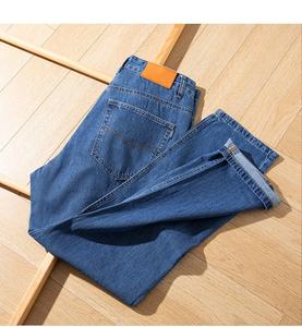 Jeans décontractés coupe extensible pour hommes de qualité supérieure Jeans en denim respirants écologiques à bas prix Printemps léger pour vêtements pour hommes - Product Image 2