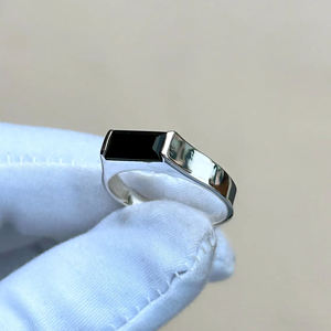 Anillo de sello para hombre Anillo de ónix negro natural Plata de Ley 925 Rectángulo Declaración Joyería Fábrica Venta al por mayor Fabricante personalizado - Product Image 2
