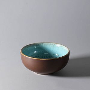 Cuenco de cerámica profundo con construcción manual y encanto orgánico, ideal para sopas, guisos o ensaladas mixtas - Product Image 2