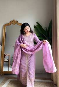 Vestido de Seda Indio, Nueva Colección de Diseñador, Traje Étnico para Mujer con Bordado Pesado, Gharara Salwar/Palazzo, Protección Solar, Secado Rápido - Product Image 2