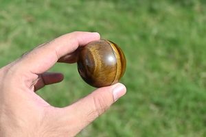 ลูกบอลคริสตัลเสือธรรมชาติหรูหราตกแต่งด้วยแหวนไม้ยืนตกแต่งด้วยคริสตัลหินพลังงานของตกแต่งทันสมัย - Product Image 2