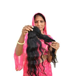 Extensions de cheveux humains Remy 100% vierges indiens de temple, double trame, couleur noire, style ondulé, 10-32 pouces, cuticule intacte, vente en gros - Product Image 1