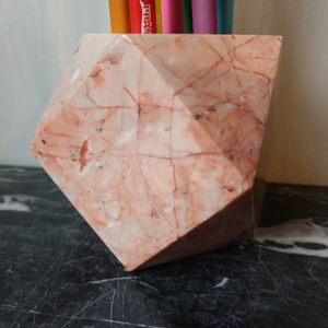 ที่ใส่ดินสอหินอ่อนสีชมพูที่เก็บปากกาหินอ่อนหินธรรมชาติสไตล์วินเทจอุปกรณ์เสริมสำหรับโต๊ะหินอ่อนรูปทรงหลายเหลี่ยม - Product Image 5