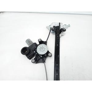 ชุดกลไกปรับกระจกหน้าต่างด้านหลังขวา Lexus UX Series (19>) รุ่น 6980376010 - Product Image 3