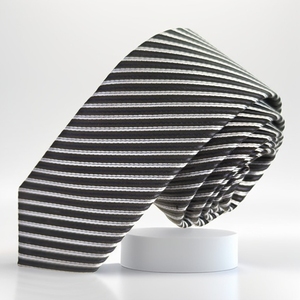 Corbata de moda delgada tejida Jacquard a rayas blancas negras - Product Image 2