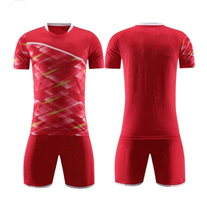 Envío Rápido, Uniforme de Fútbol con Diseño Nuevo al por Mayor, Estampado Digital, 100% Poliéster, Resistente al Viento - Product Image 4
