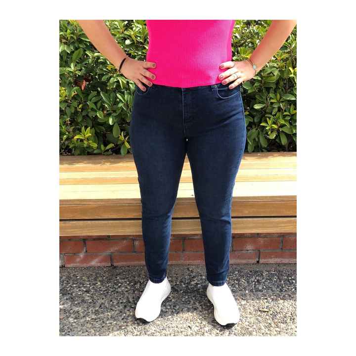 SLIM JEANS