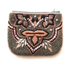 Pochette à monnaie en perles de style ethnique pochette à fermeture éclair perlée pour les femmes en gros pièce de monnaie perlée verse avec des motifs complexes faits à la main - Product Image 1