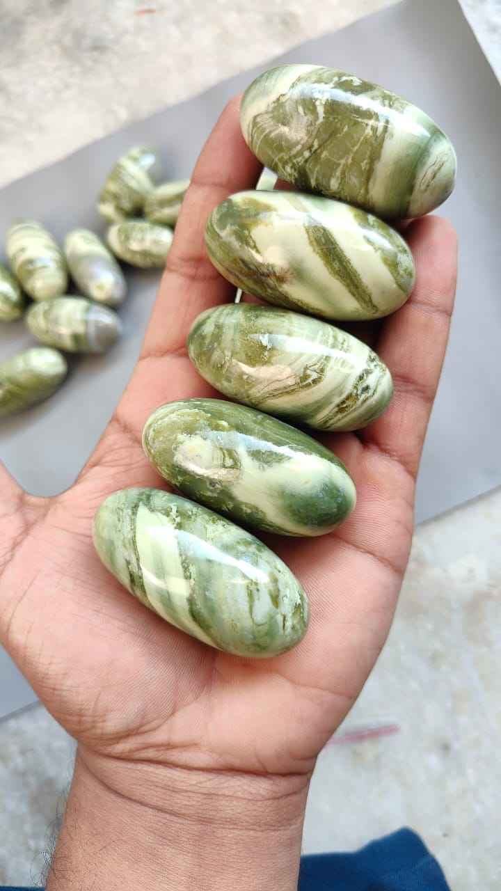 สีเขียว