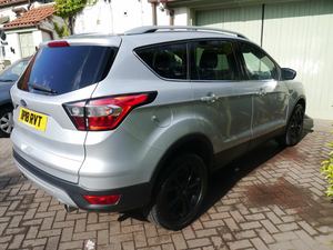 USADO LHD/RHD 2018 F O R D KUGA 1,5 TDCI TITANIUM - Product Image 2