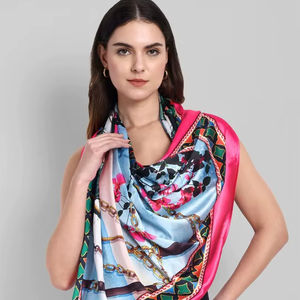 Écharpe en satin imprimée avec logo personnalisé, vente en gros avec service de marque privée OEM ODM pour le marketing de marque et les cadeaux - Product Image 1