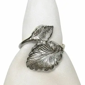 Anneaux de serviette en métal argenté en aluminium de luxe cercle de tissu en forme de feuille pour anneau décoratif de maison de Table de mariage - Product Image 1