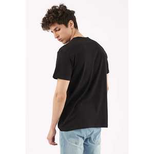 Camiseta negra con bolsillos para hombre - Product Image 6