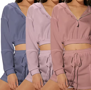 Conjunto de chándal personalizado de Invierno para mujer, vendedor de algodón, Sudadera de cuello redondo de gran tamaño y pantalones cortos para correr, conjuntos de chándal para mujer - Product Image 4